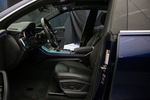 Used 2021 Audi Q8 Premium Plus image 29