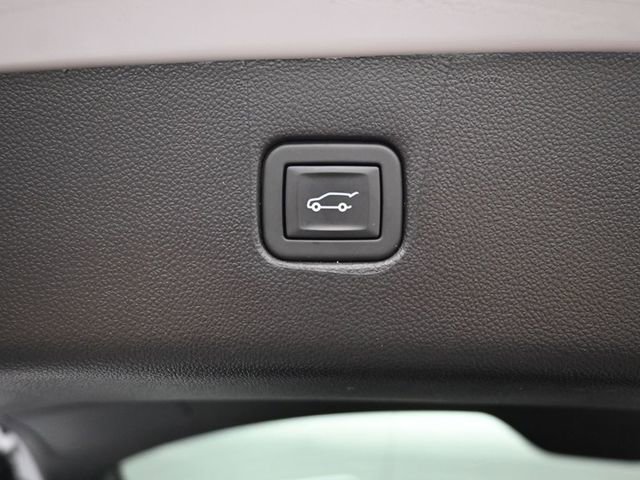 Used 2024 Chevrolet Blazer LT w/ Convenience Package FWD image 28