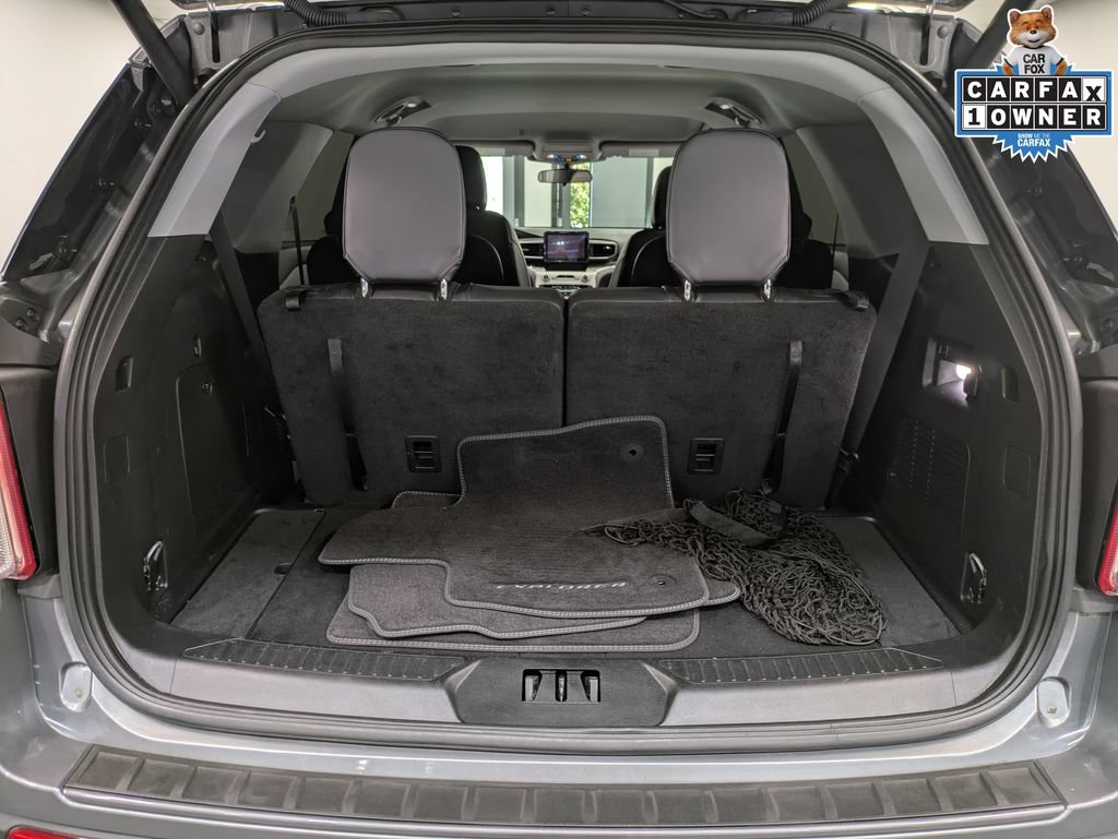 Certified 2023 Ford Explorer XLT w/ Equipment Group 202A AWD/4WD image 24