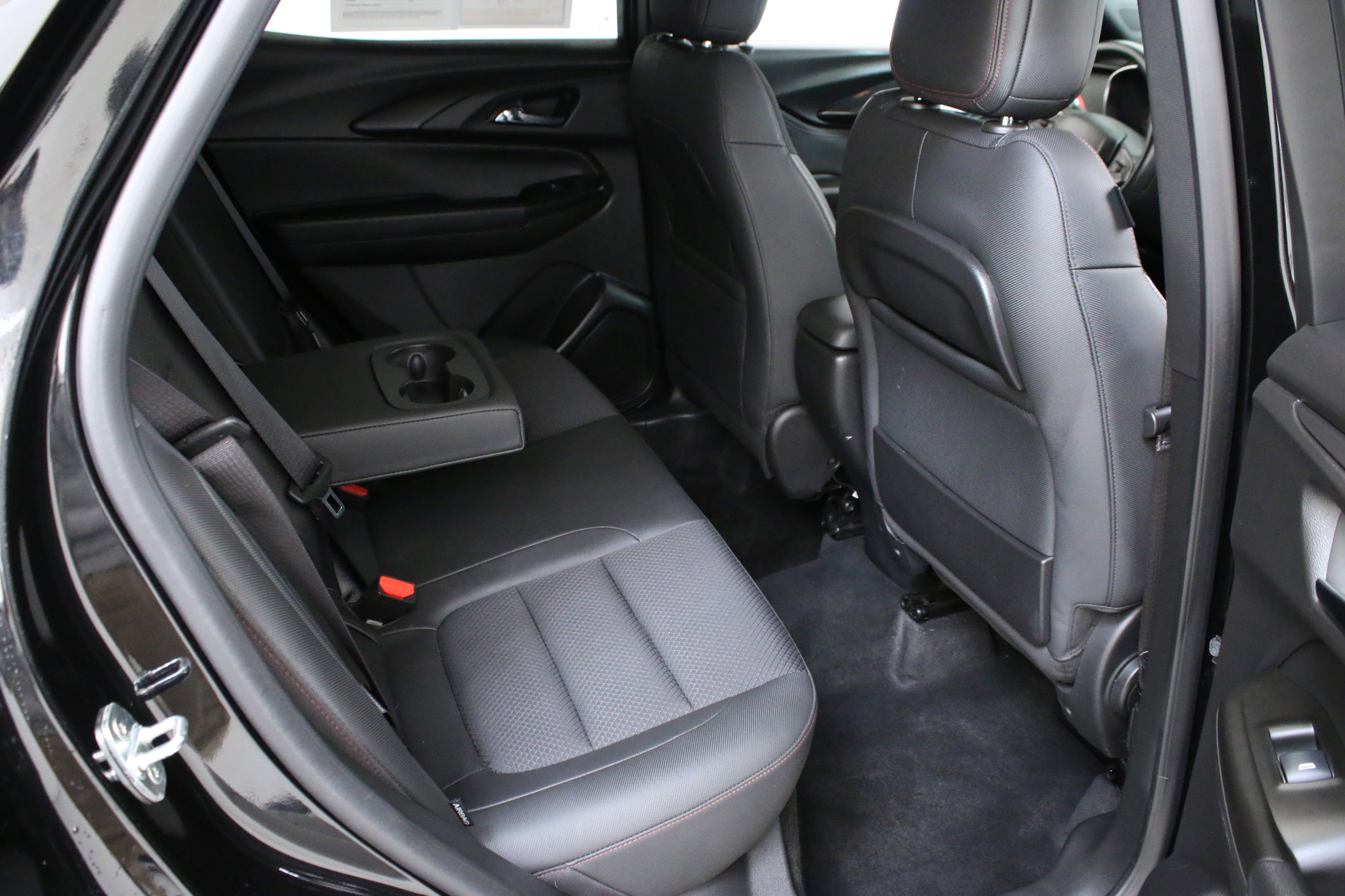 Used 2023 Chevrolet TrailBlazer RS image 31