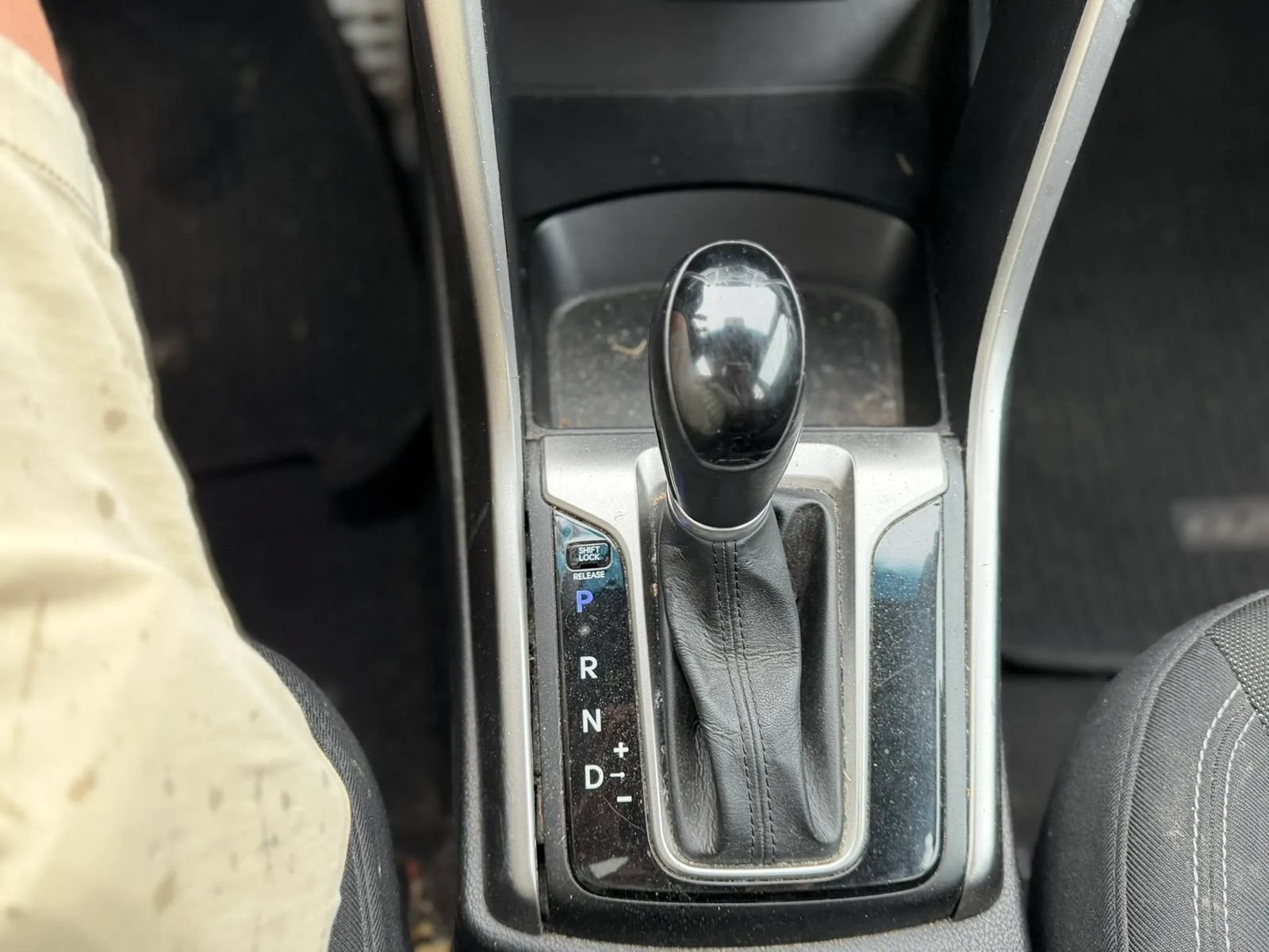Used 2013 Hyundai Elantra GT w/ Touch & Go Pkg FWD image 15