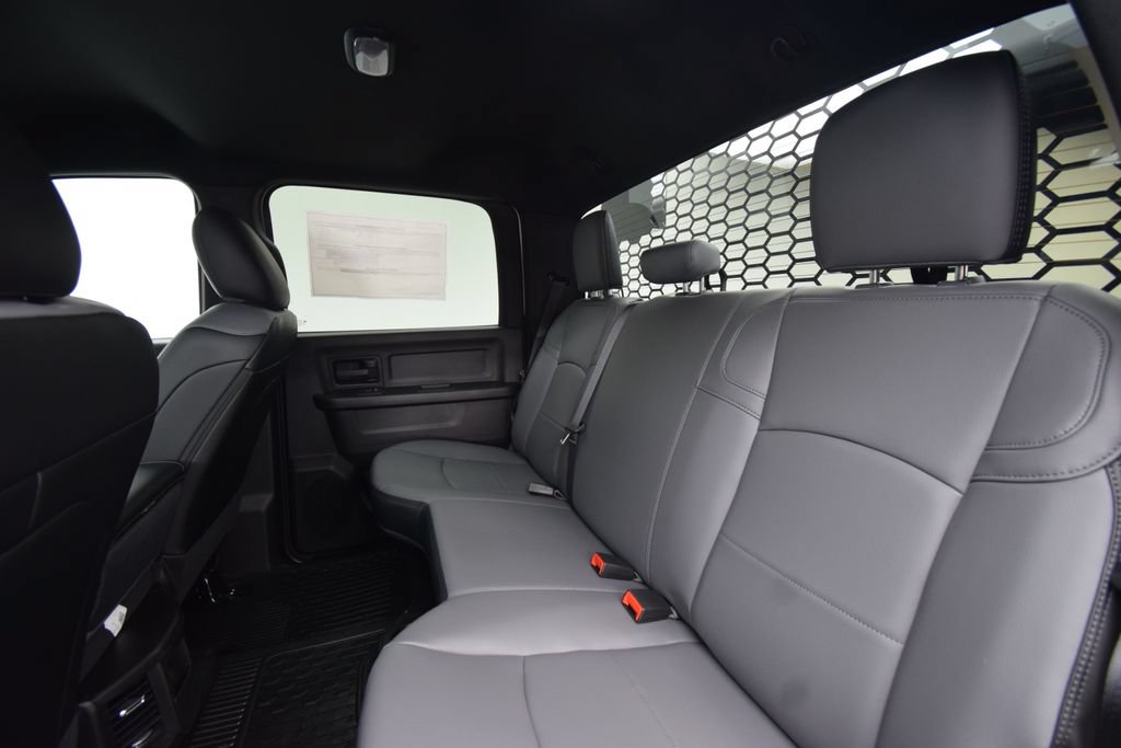 New 2026 RAM 5500 Tradesman w/ Chrome Appearance Group AWD/4WD image 31