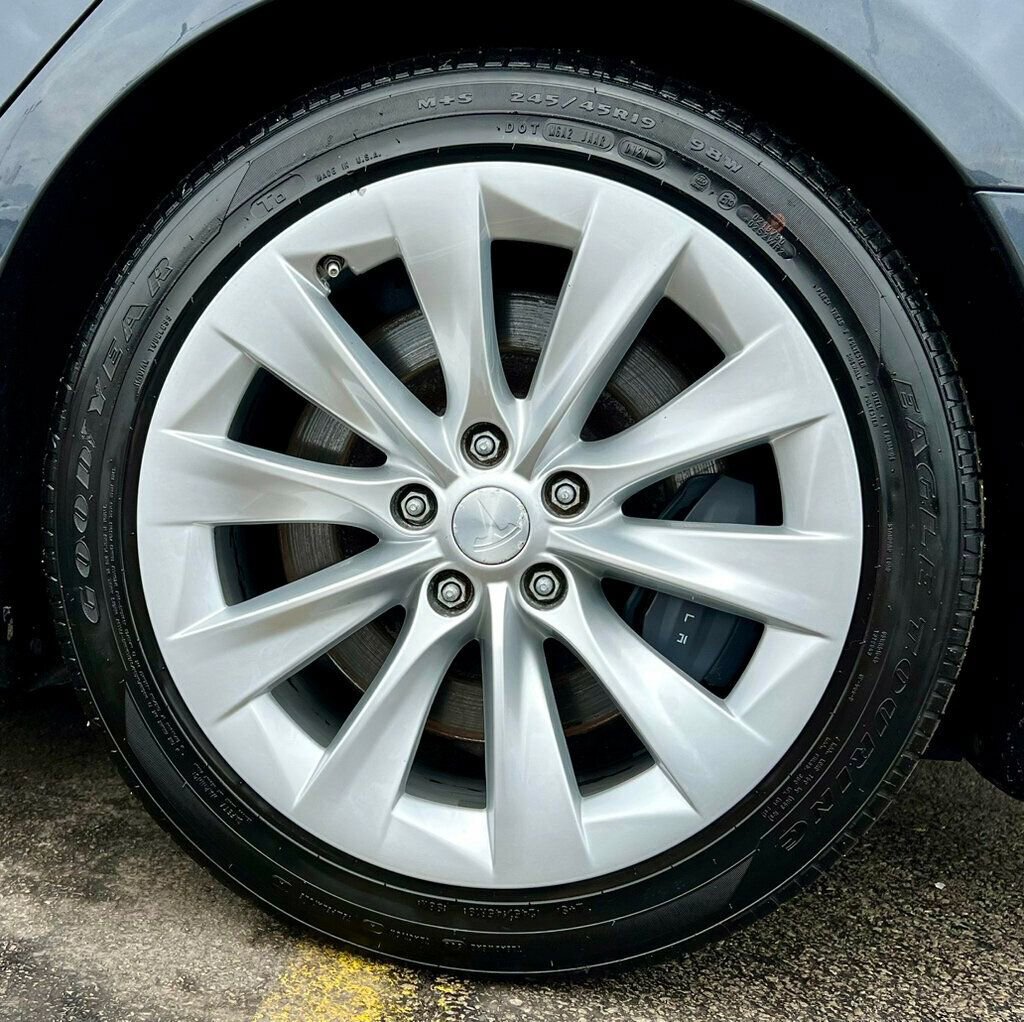 Used 2018 Tesla Model S 75D image 28