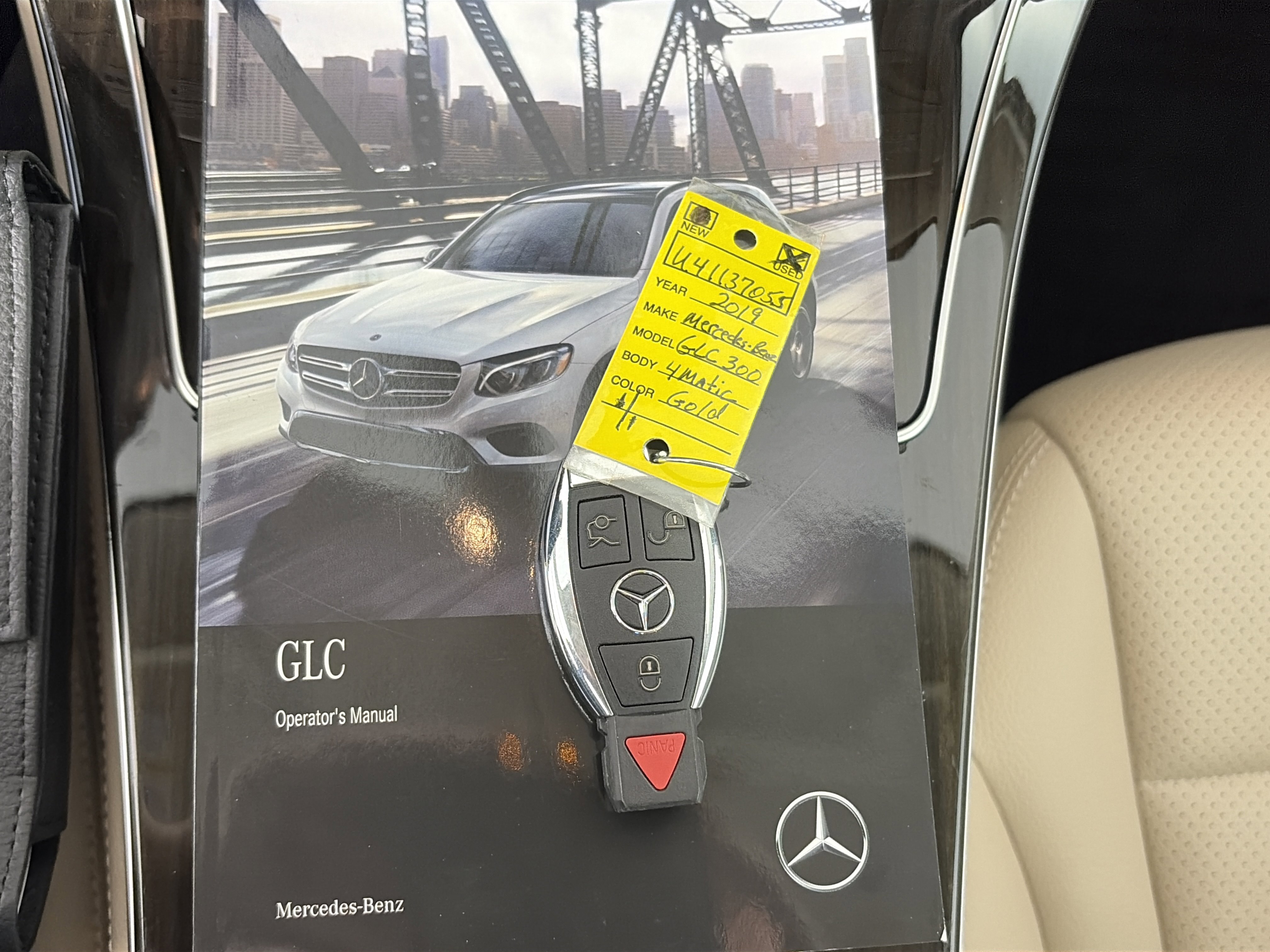 Used 2019 Mercedes-Benz GLC 300 4MATIC image 39