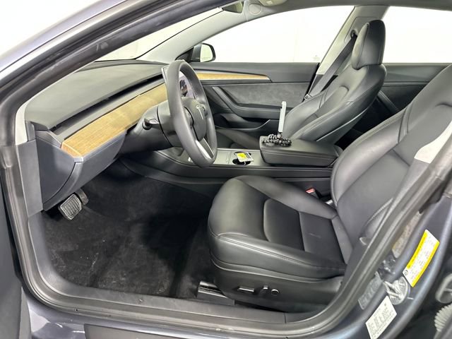 Used 2023 Tesla Model 3 Standard Range image 11