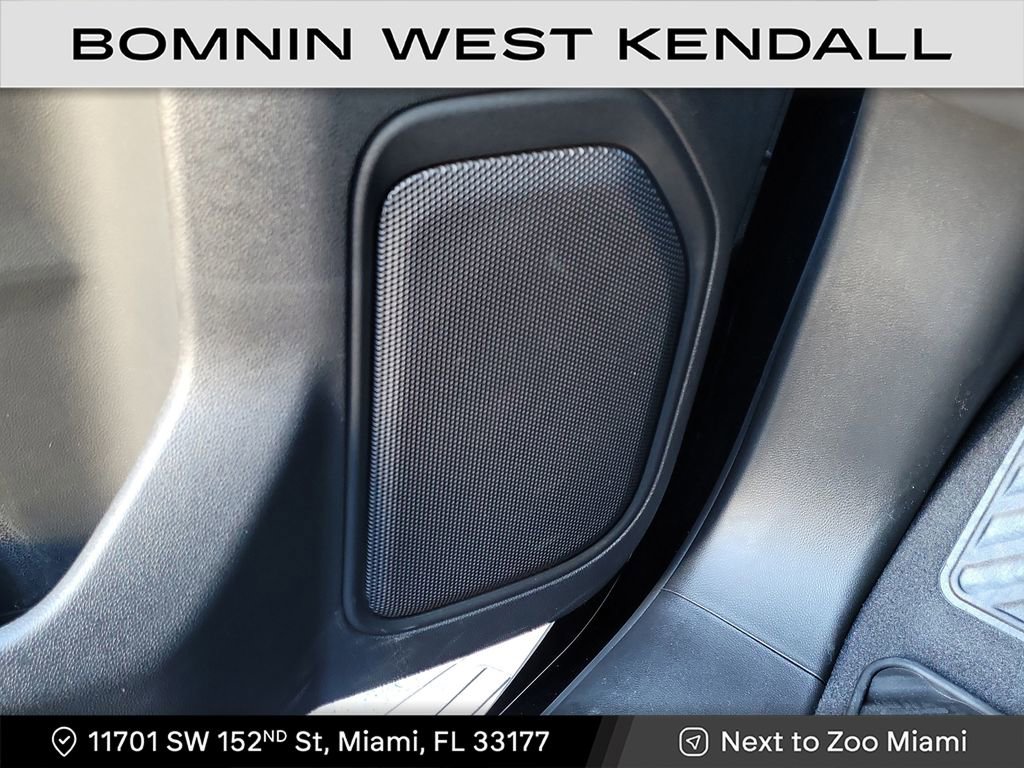 Used 2025 Chevrolet Silverado 2500 Custom w/ Custom Value Package image 27