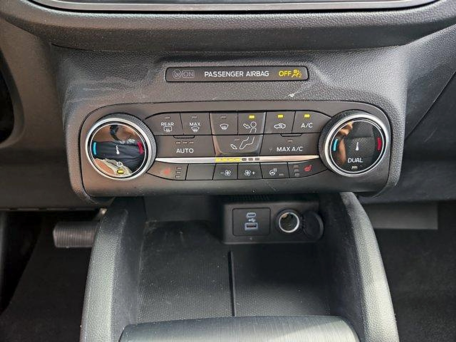 Certified 2023 Ford Escape Active AWD/4WD image 20