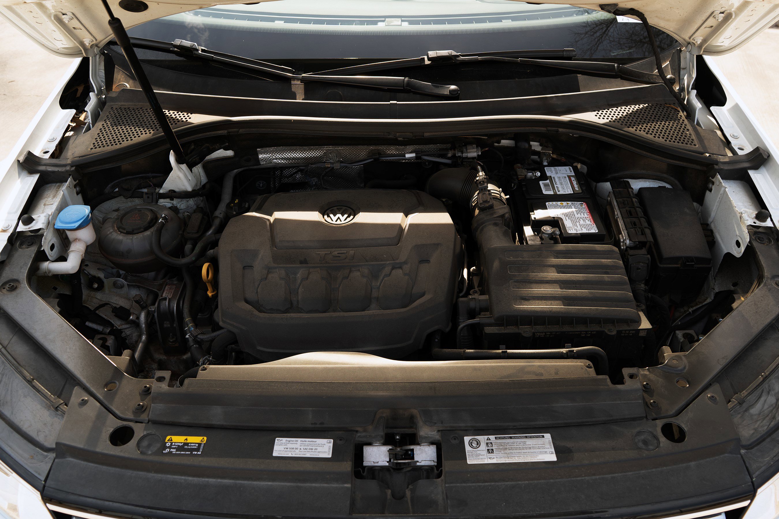 Used 2020 Volkswagen Tiguan SE w/ Panoramic Sunroof Package image 43