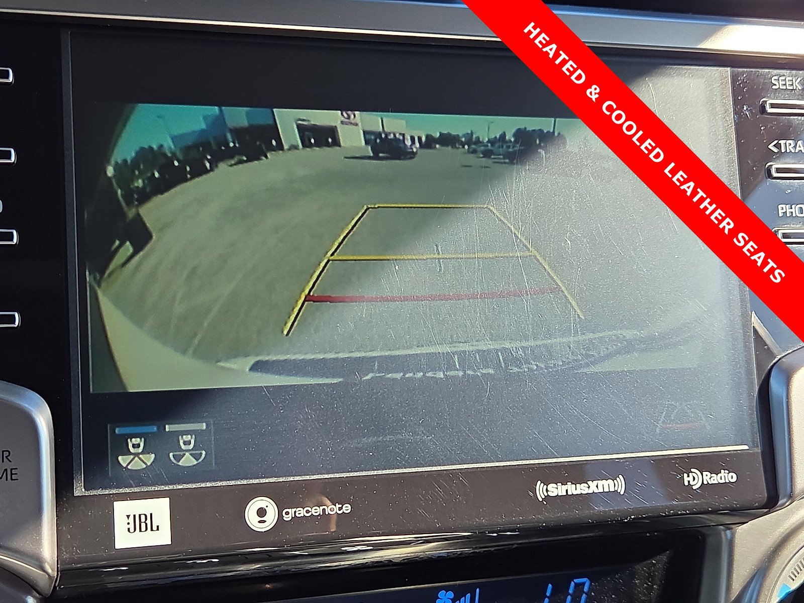 Used 2023 Toyota 4Runner Limited image 18