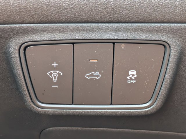 Used 2023 Hyundai Santa Cruz SEL w/ Activity Package AWD/4WD image 17