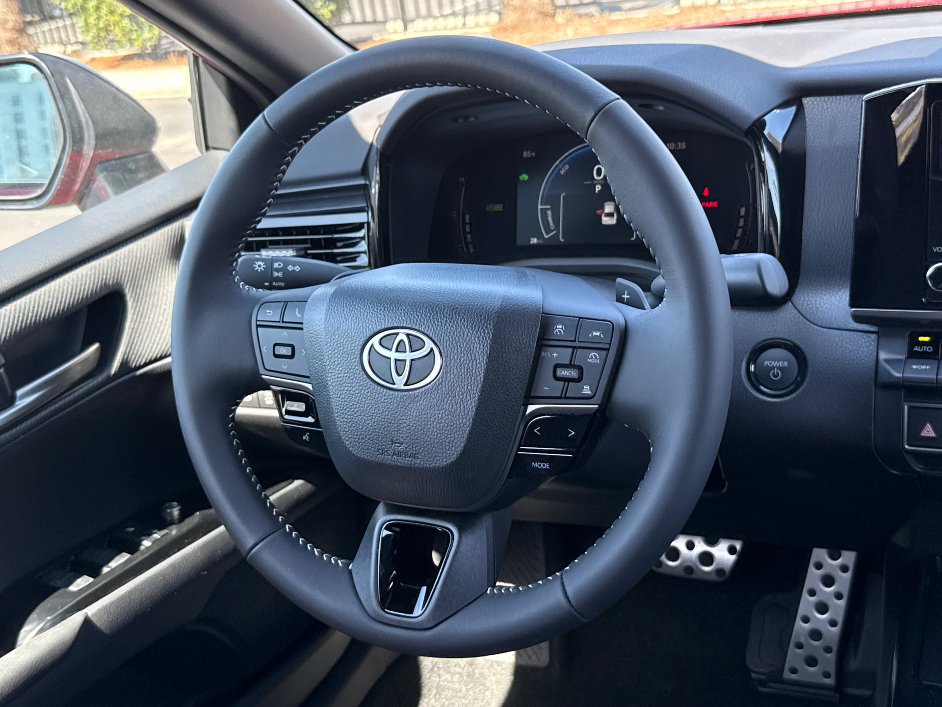 Certified 2026 Toyota Camry Hybrid image 21