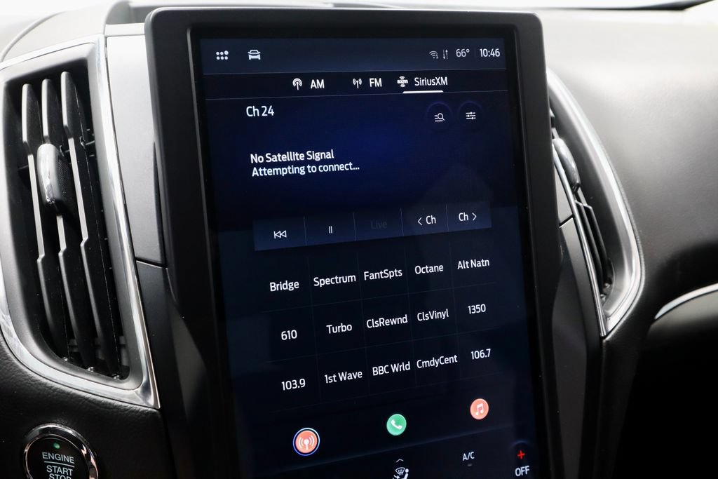 Certified 2024 Ford Edge Titanium AWD/4WD image 3