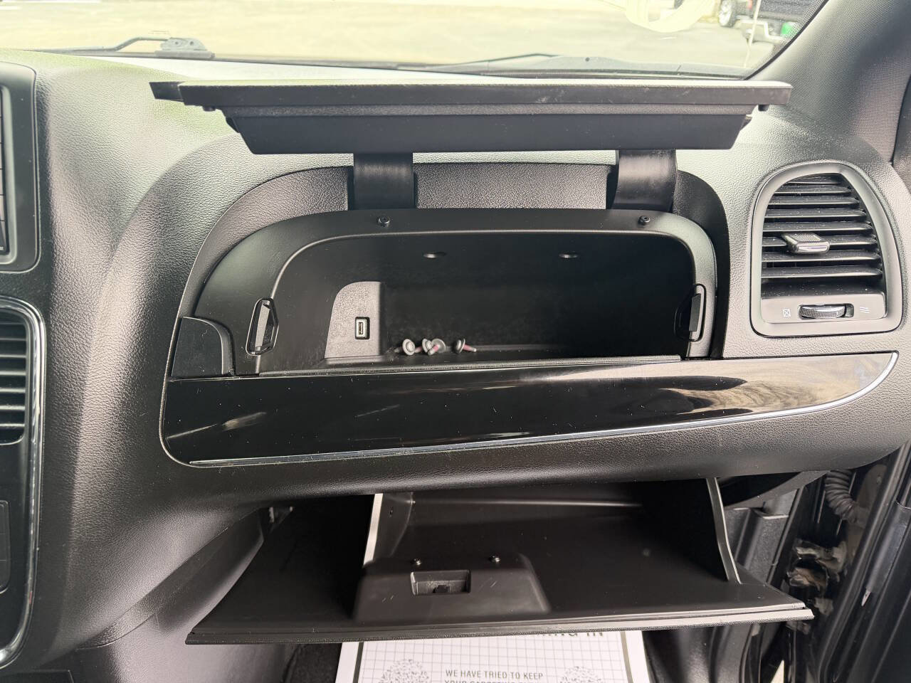 Used 2019 Dodge Grand Caravan SE image 18