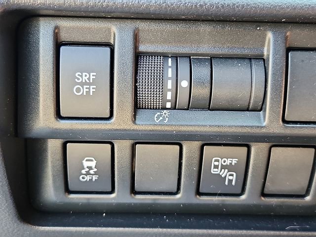 Used 2019 Subaru Crosstrek 2.0i Premium w/ Eyesight System AWD/4WD image 24