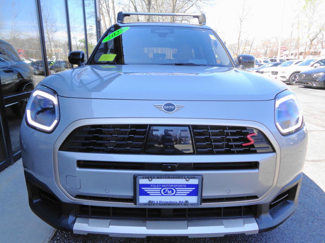 Used 2025 MINI Cooper Countryman S w/ Comfort Package Max AWD/4WD image 2
