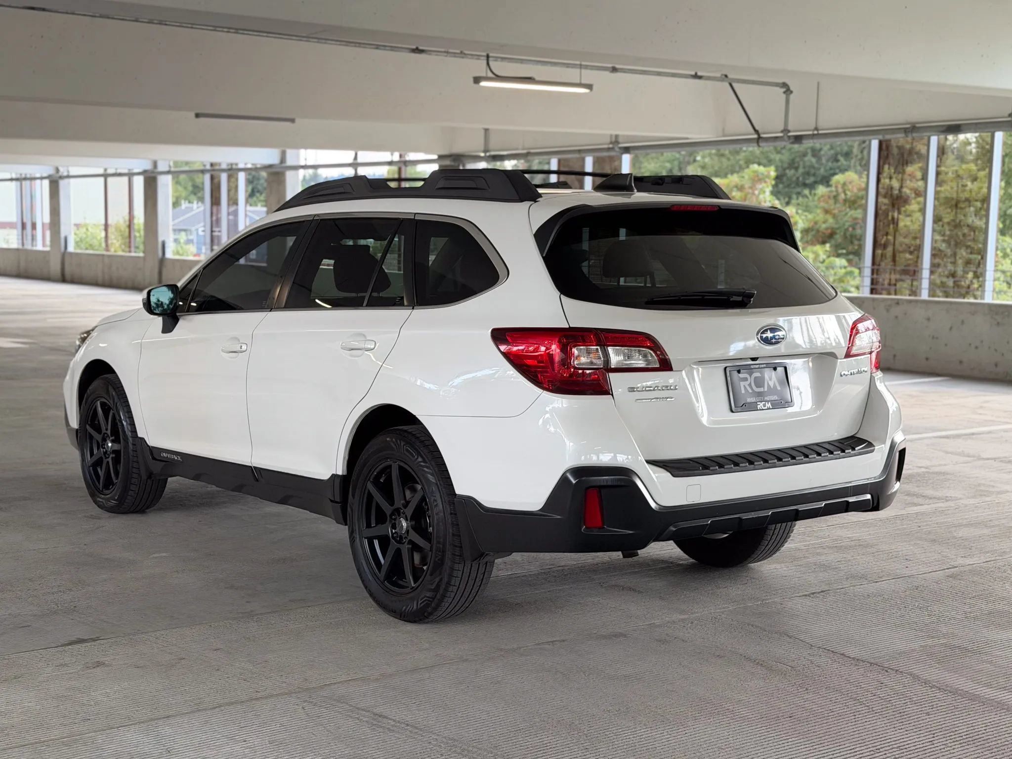 Used 2019 Subaru Outback 2.5i Limited w/ Popular Package #2 AWD/4WD image 7