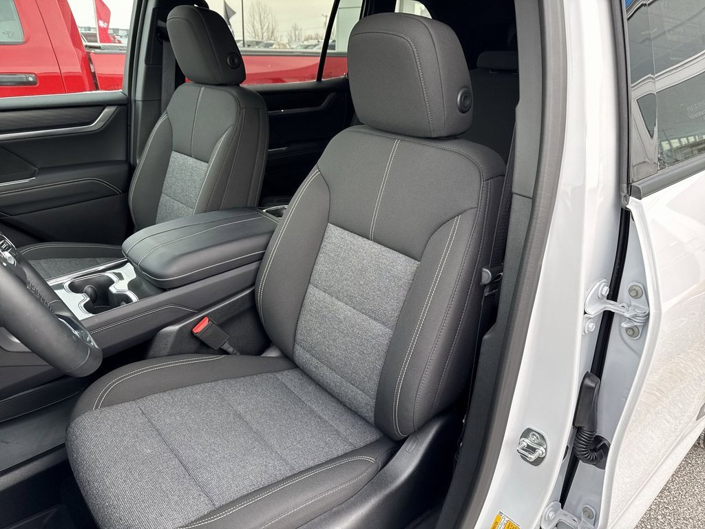 New 2025 GMC Acadia Elevation w/ LPO, Floor Liner Package image 15