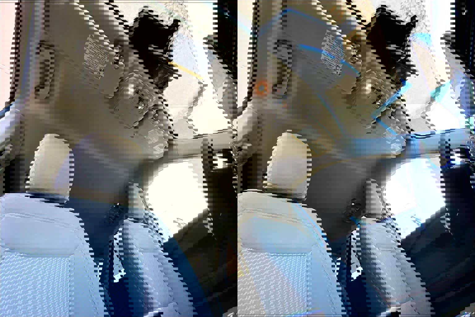 Used 2023 Ford Explorer 4WD image 14