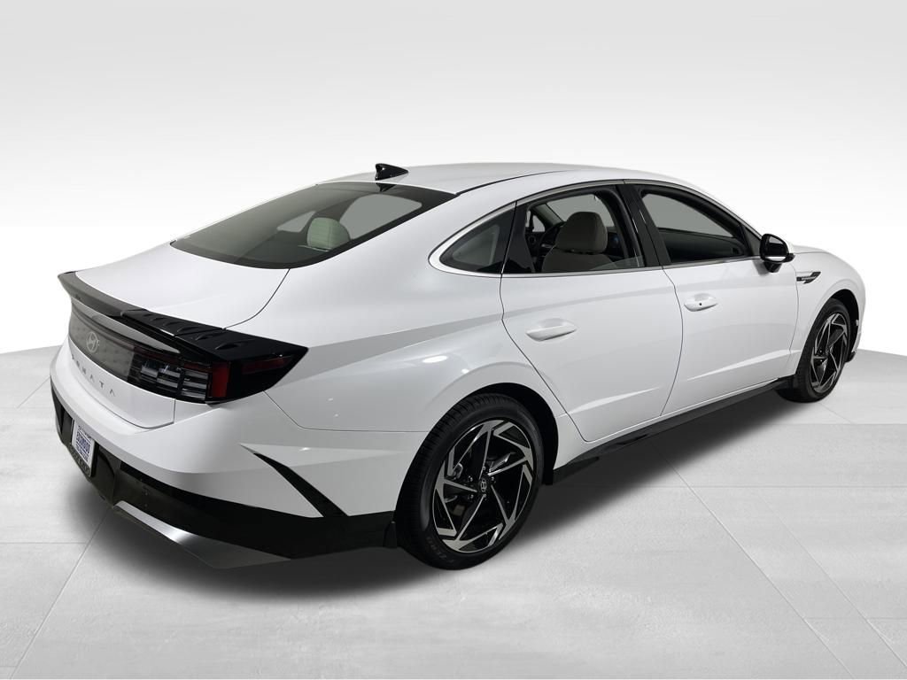 New 2026 Hyundai Sonata SEL image 5