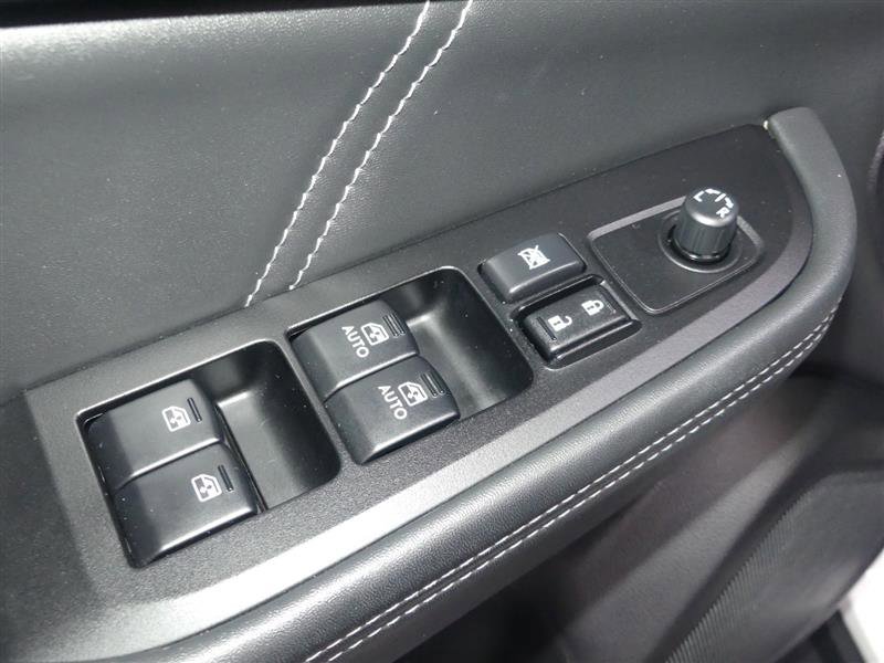 Used 2019 Subaru Outback 2.5i Limited w/ Popular Package #2 image 20