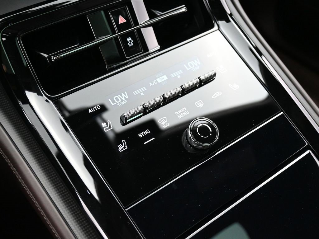 New 2026 Porsche Panamera GTS image 23