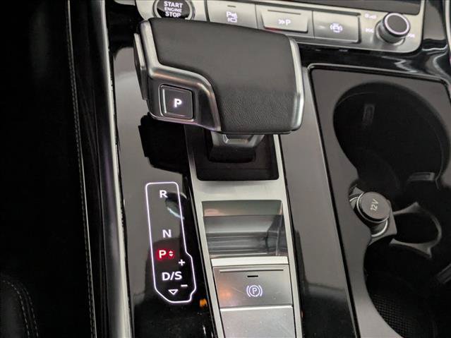 Used 2024 Audi Q8 Prestige w/ Prestige Package AWD/4WD image 12