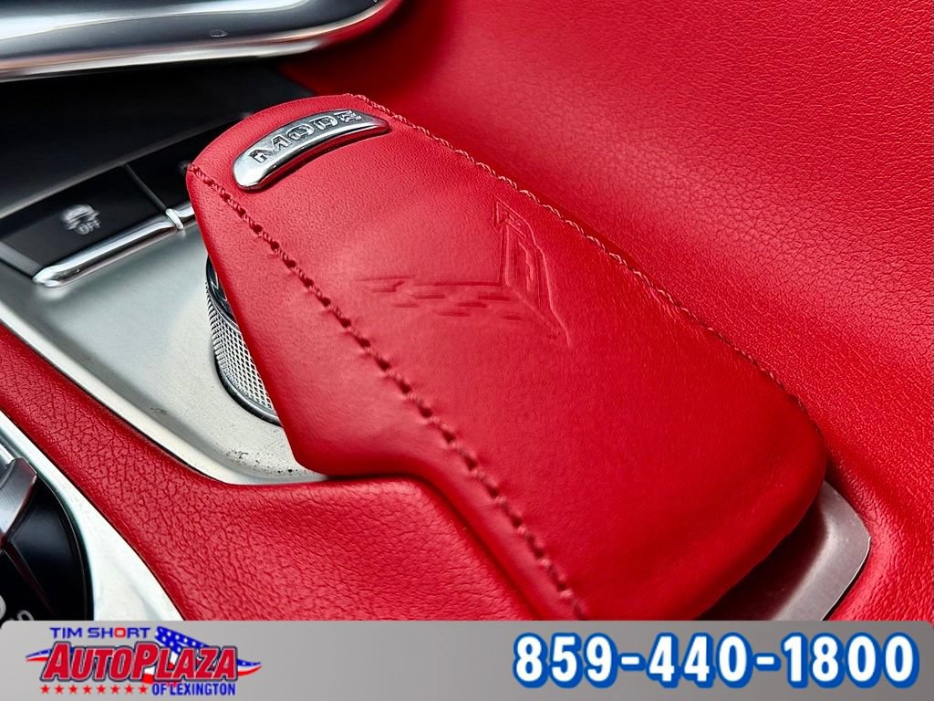 Used 2020 Chevrolet Corvette Stingray Preferred Cpe w/ 2LT Preferred Equipment Group RWD image 19