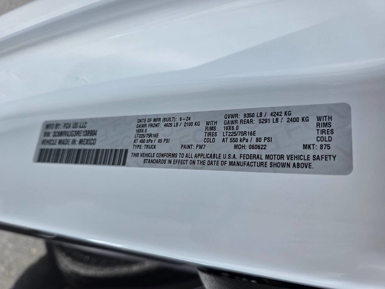 Used 2024 RAM ProMaster 3500 w/ Convenience Group FWD image 23