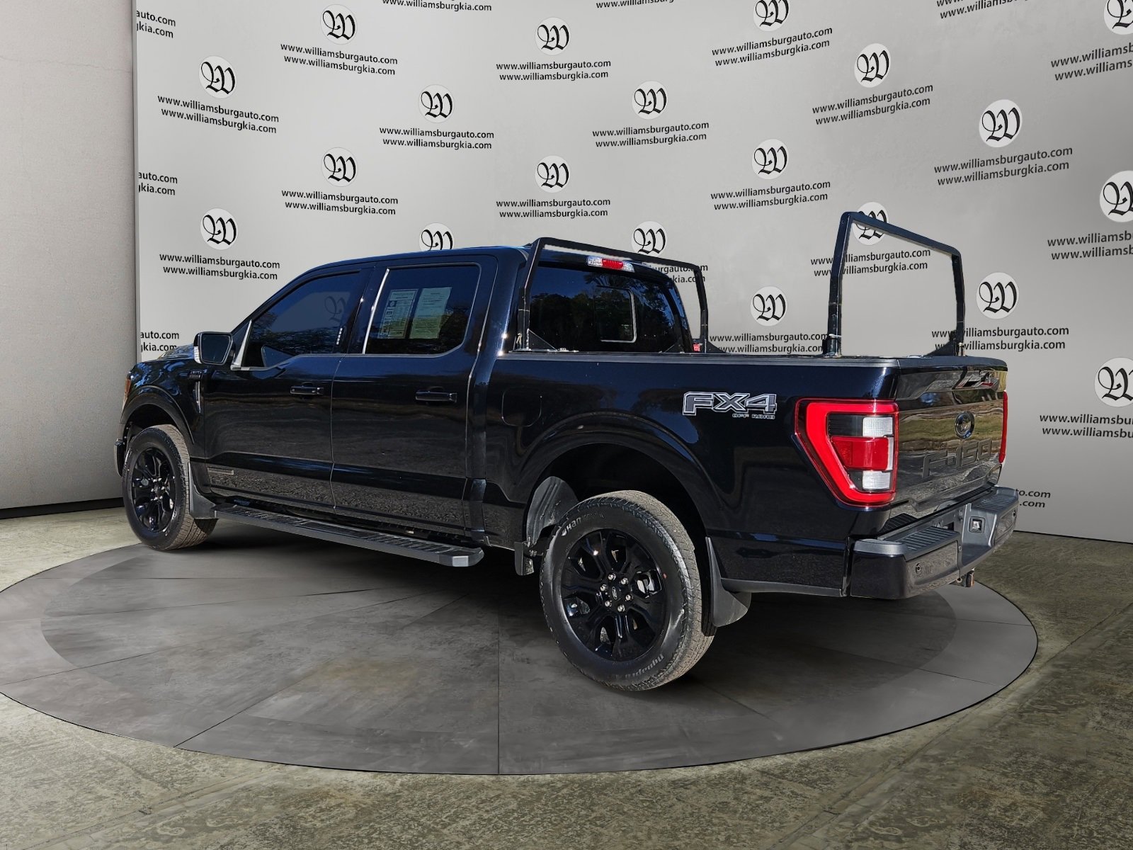 Used 2022 Ford F150 Lariat w/ Equipment Group 502A High image 3