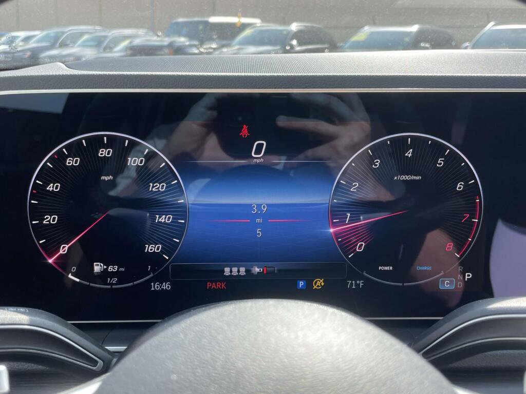 New 2026 Mercedes-Benz GLE 350 4MATIC image 3