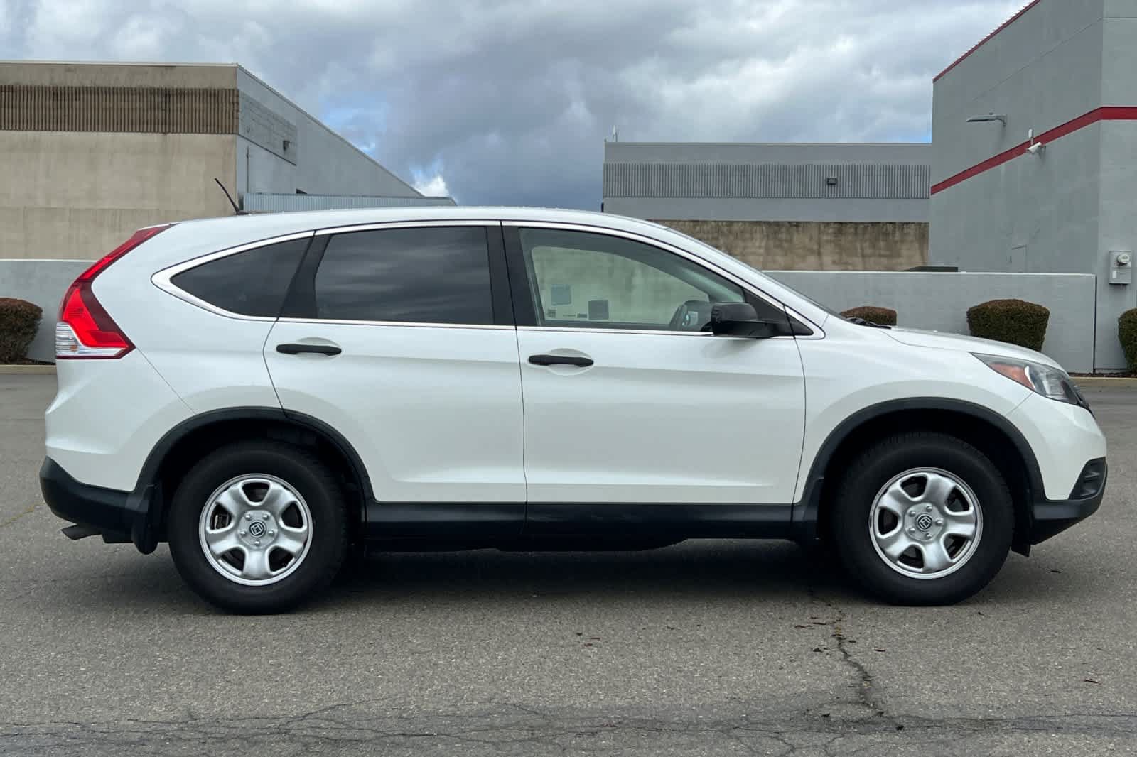 Used 2013 Honda CR-V LX image 6
