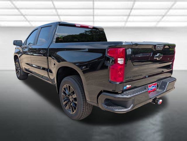 New 2026 Chevrolet Silverado 1500 Custom w/ LPO, Dark Essentials Package RWD image 2