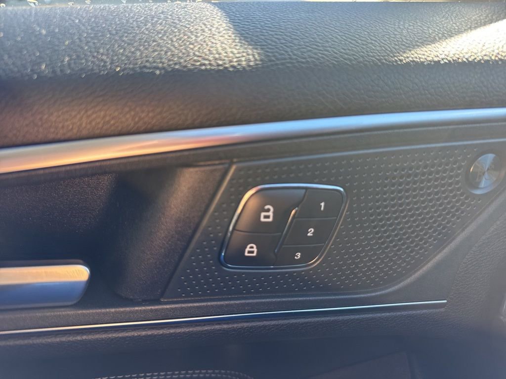 Used 2024 Ford Edge Titanium image 6
