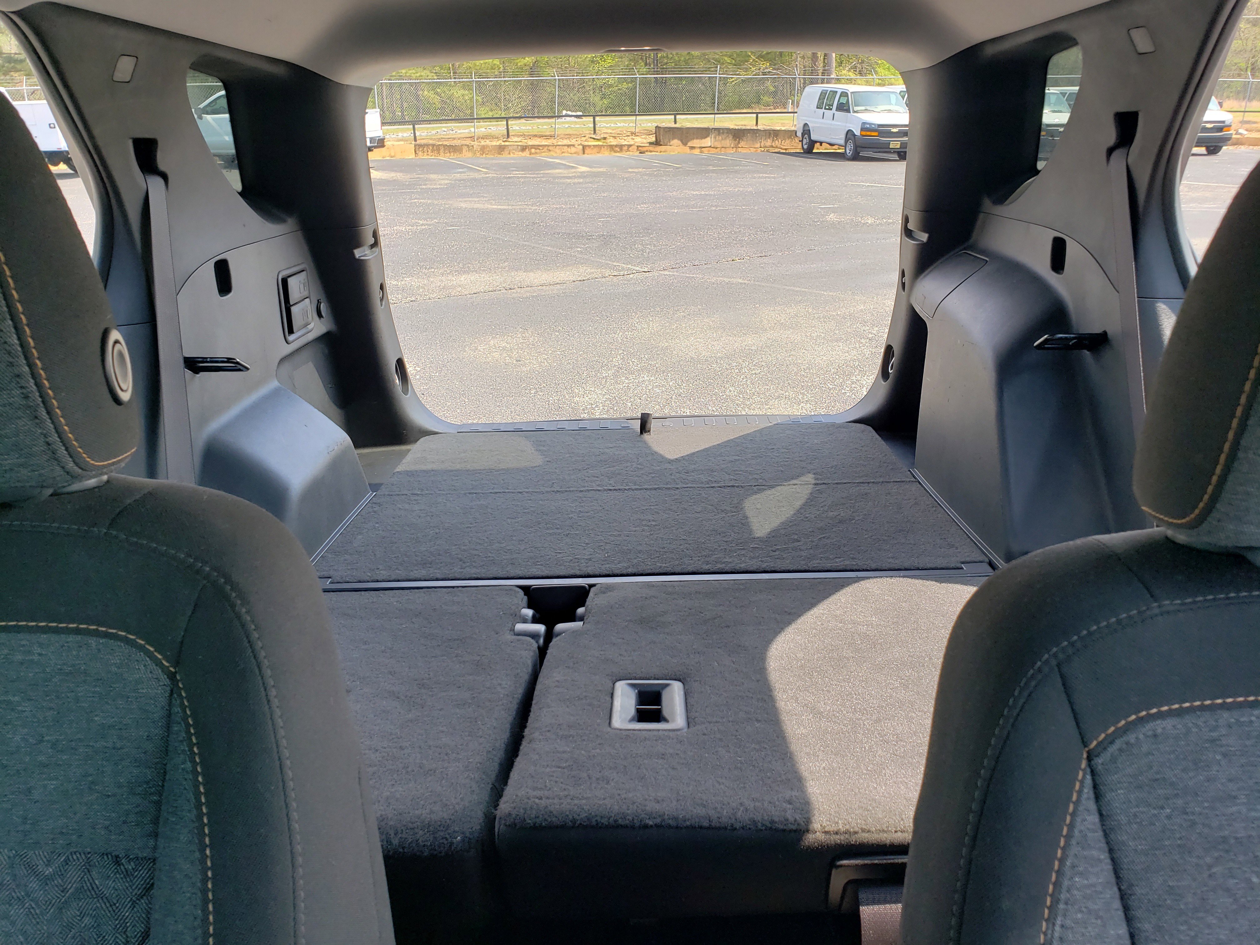 Used 2022 Chevrolet Equinox LT w/ Driver Convenience Package image 32