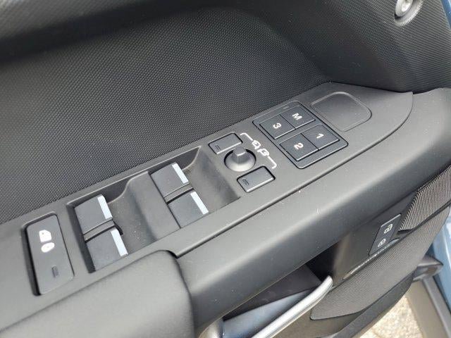 Used 2025 Land Rover Defender 110 S AWD/4WD image 15