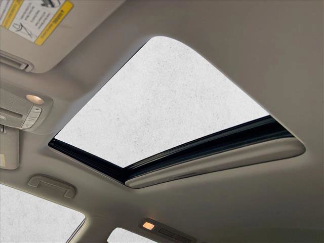 Used 2019 Nissan Armada SL w/ Premium Package image 16