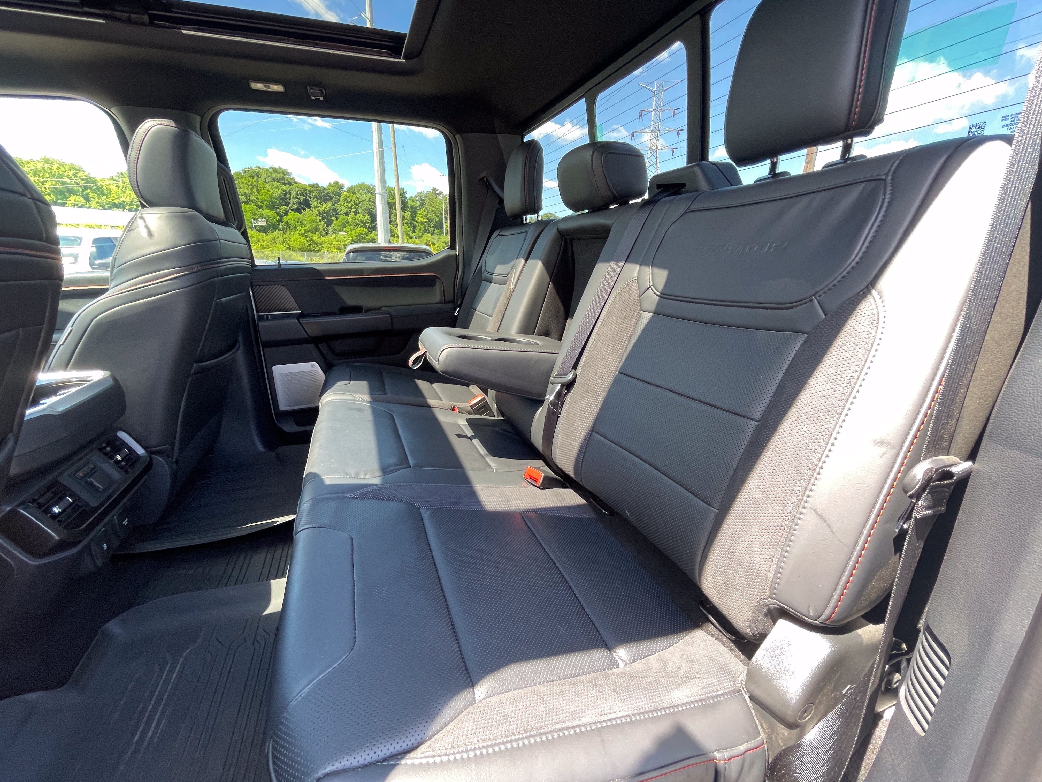 Used 2025 Ford F150 Raptor AWD/4WD image 37