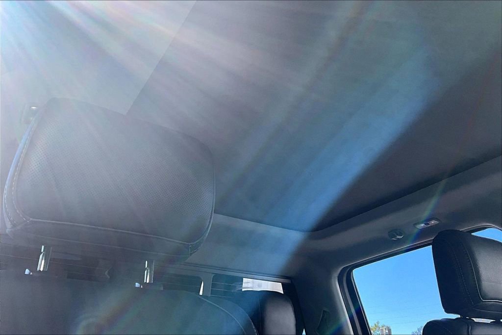 Used 2023 Ford F150 Limited image 26