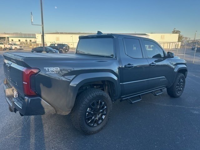 Used 2024 Toyota Tacoma TRD Sport image 4