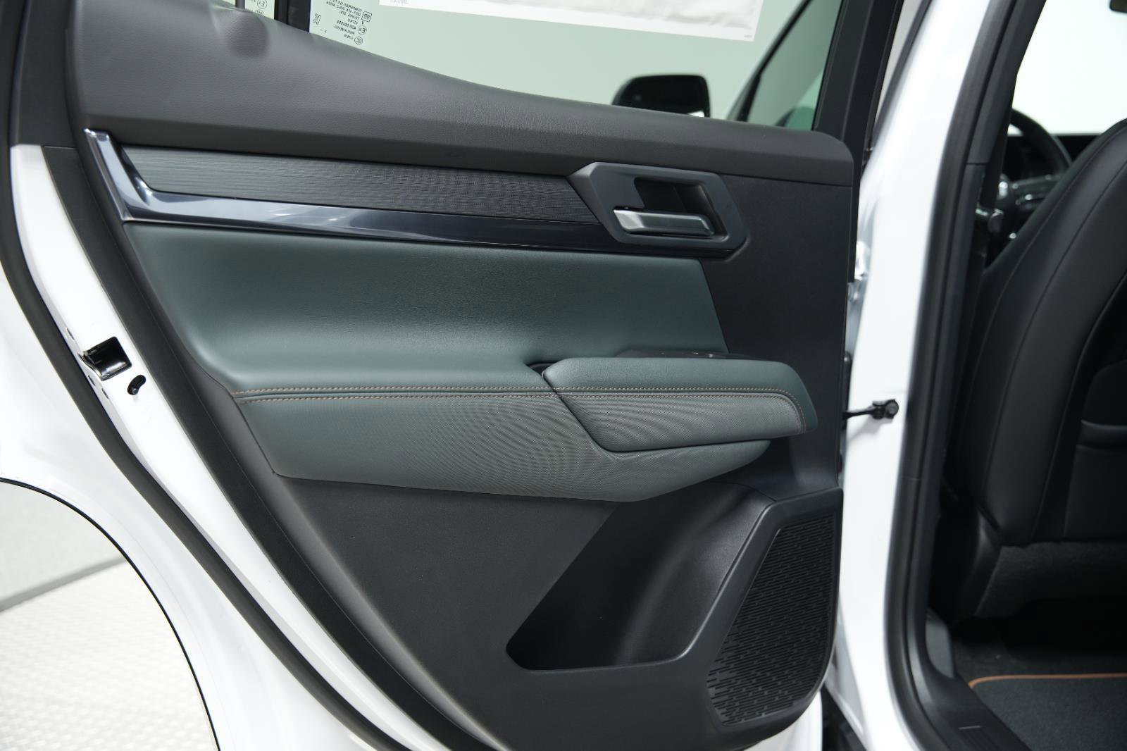 New 2026 GMC Terrain AT4 w/ Convenience Package III image 20