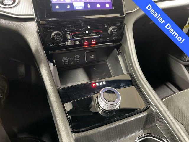 New 2025 Jeep Grand Cherokee L Altitude image 20