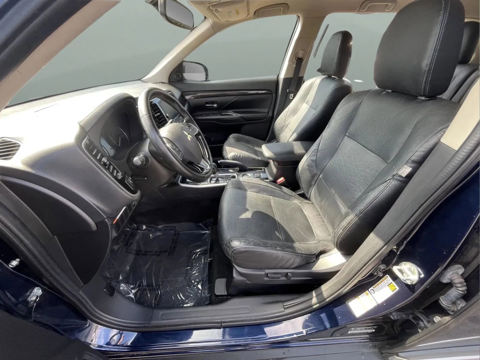 Used 2018 Mitsubishi Outlander SE FWD image 11