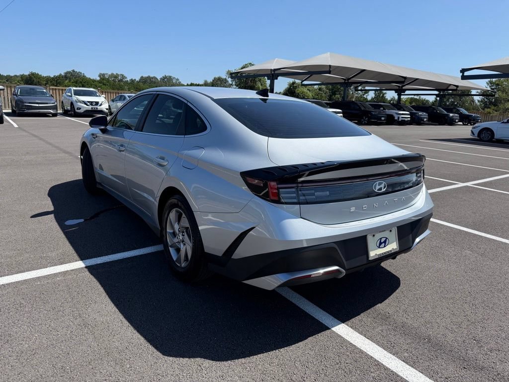 Certified 2025 Hyundai Sonata SE FWD image 7