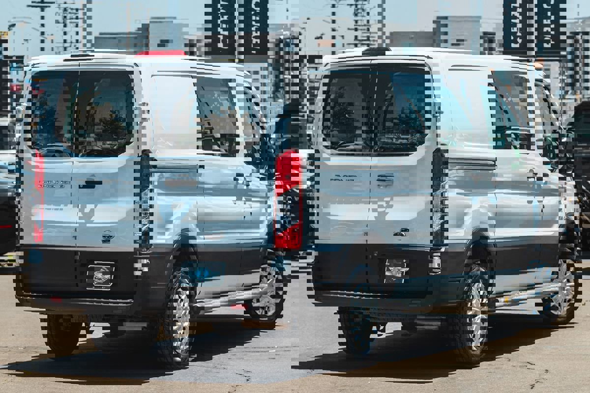 Used 2019 Ford Transit 250 130 Low Roof w/ Exterior Upgrade Package image 3