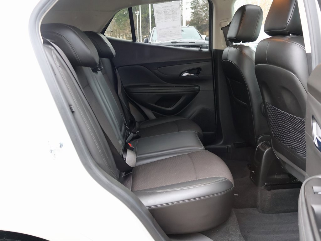 Used 2020 Buick Encore Preferred w/ Safety Package image 31