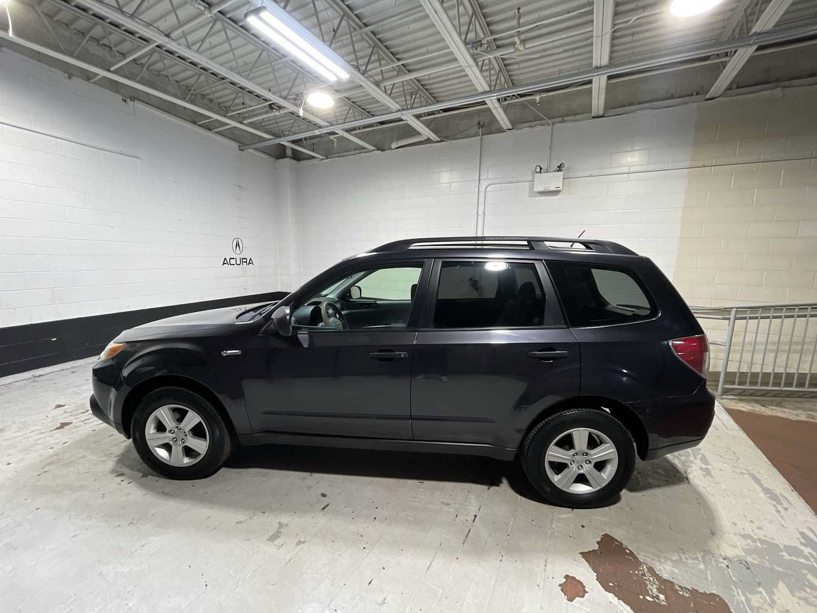 Used 2013 Subaru Forester 2.5X w/ Alloy Wheel Pkg AWD/4WD image 3