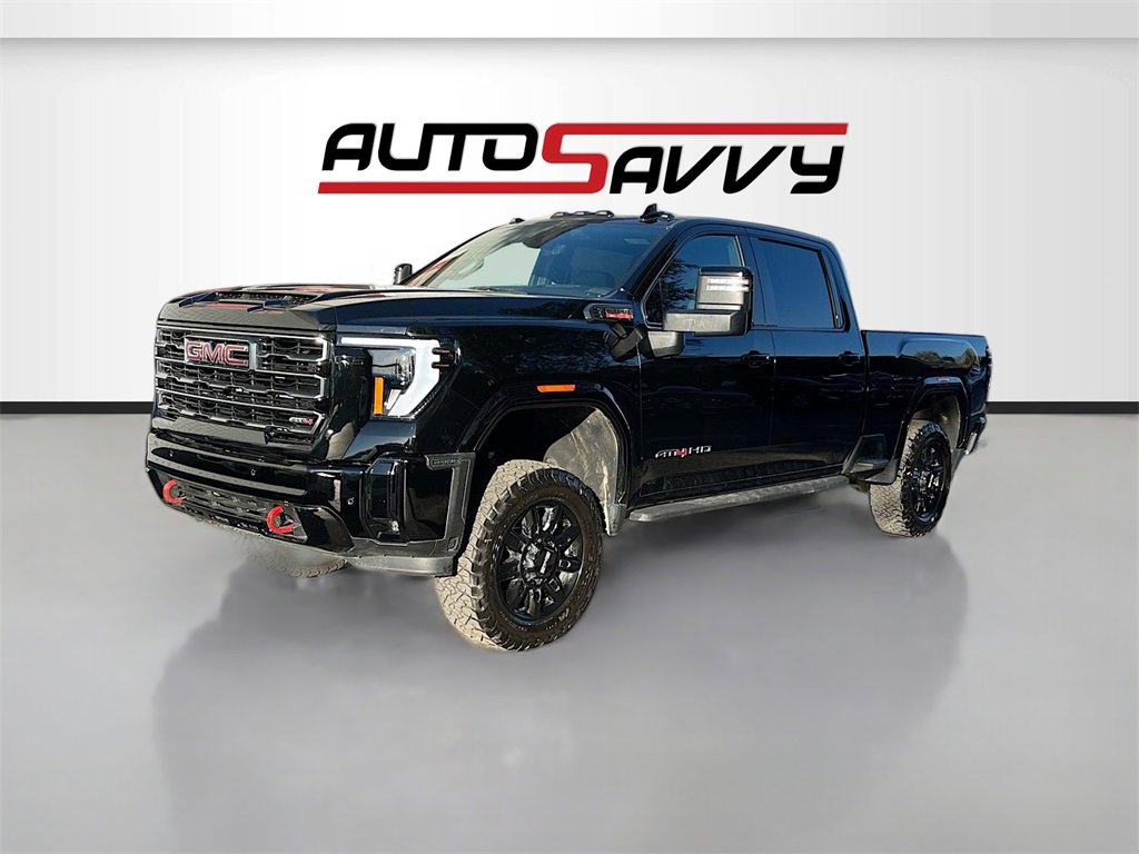 Used 2025 GMC Sierra 2500 AT4 w/ AT4 Premium Plus Package image 3