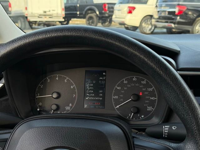 Used 2023 Toyota Corolla LE image 9