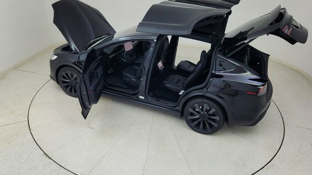 Used 2022 Tesla Model X image 88