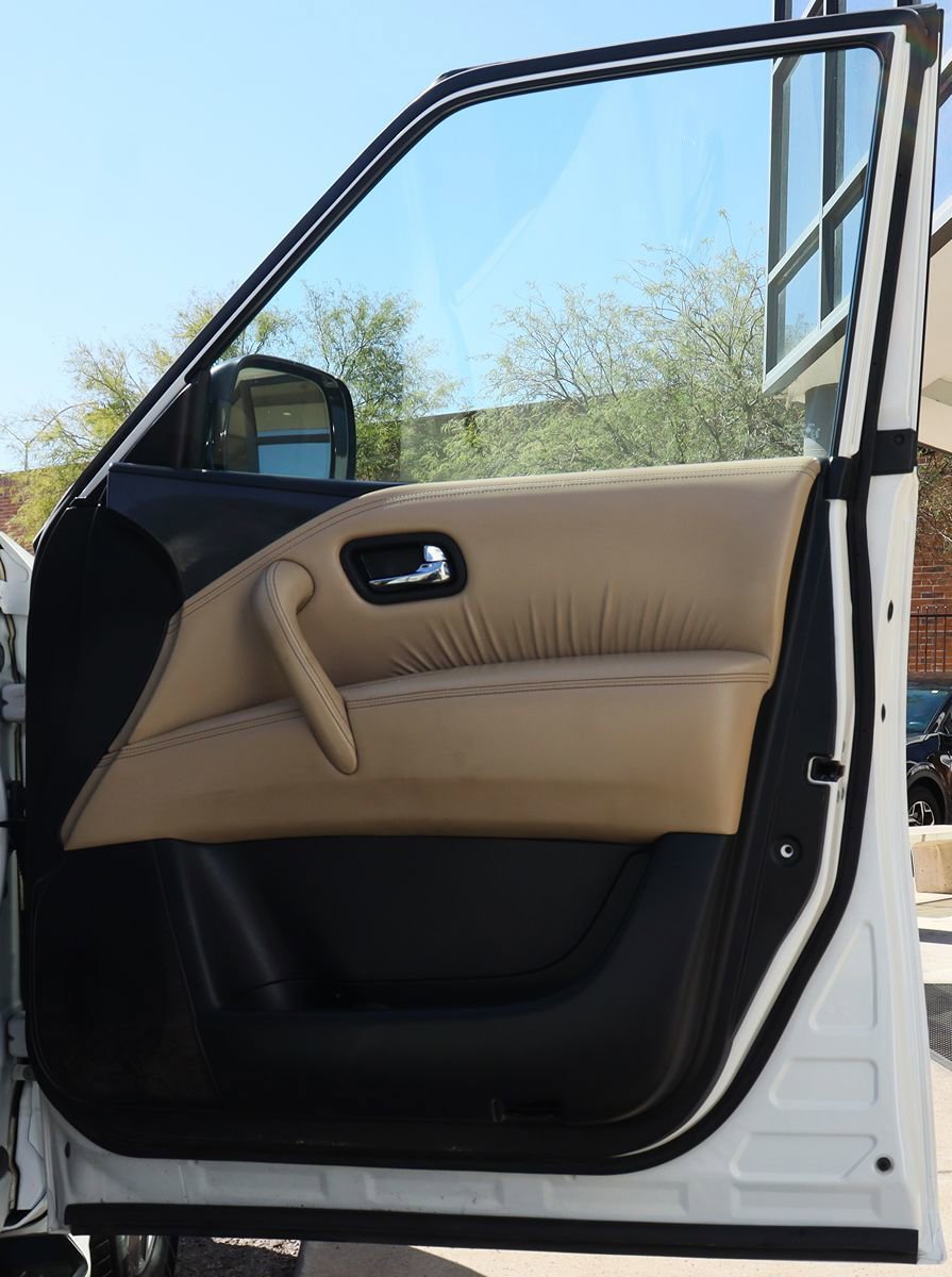 Used 2021 Nissan Armada SV w/ SV Appearance Package RWD image 37